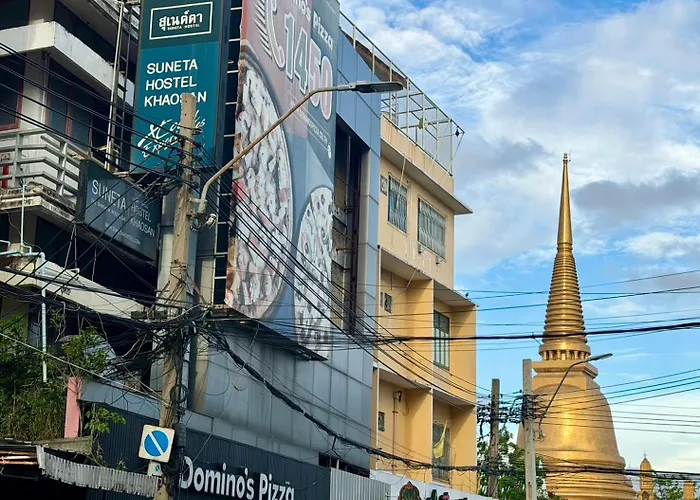 考山桑尼塔旅馆 旅馆 *